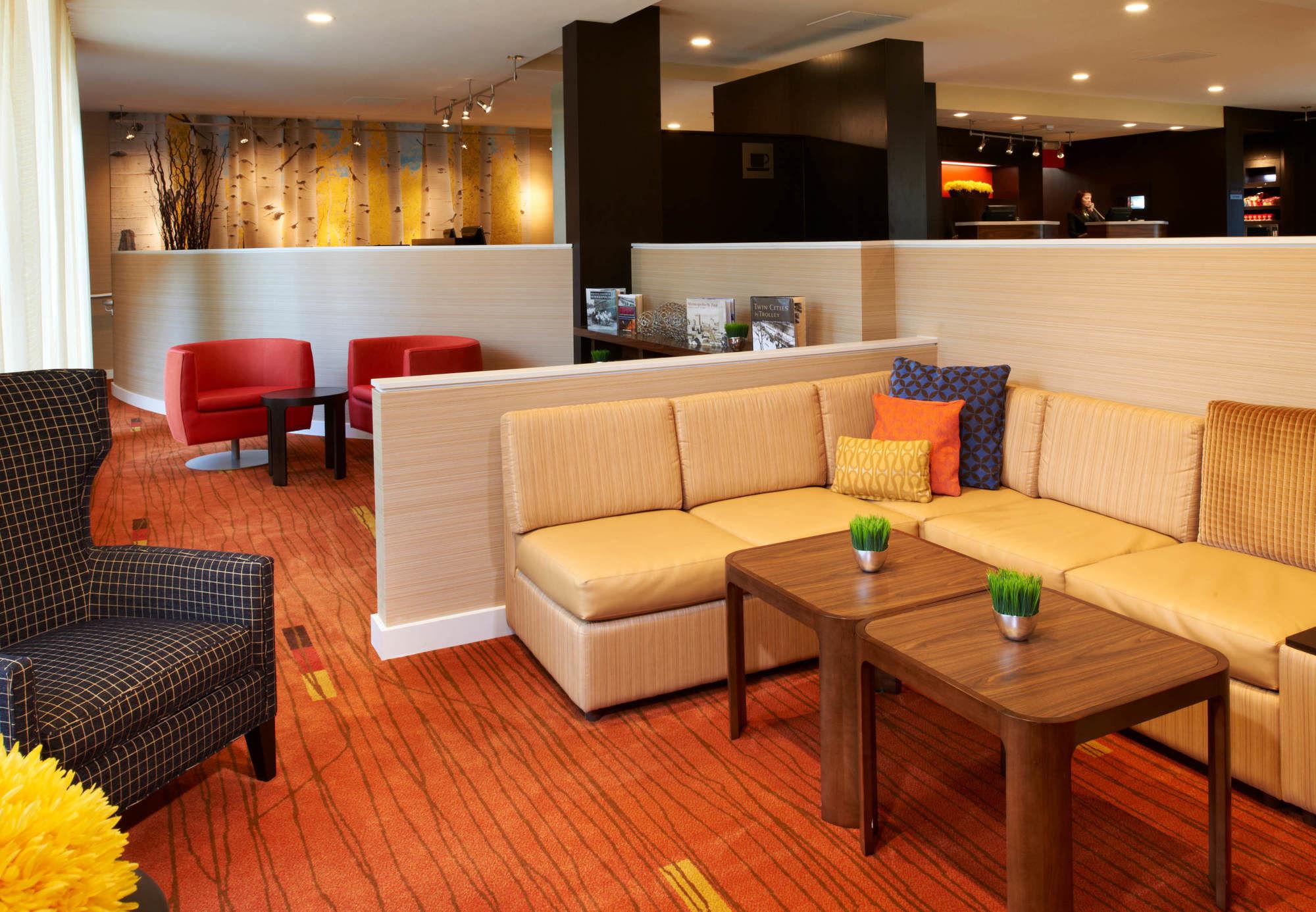 Courtyard By Marriott Minneapolis-St. Paul Airport Mendota Heights Exterior photo